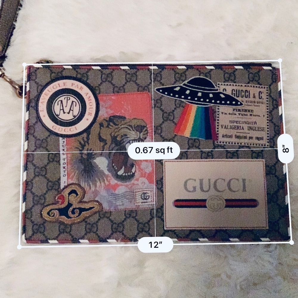 GUCCI GG Supreme Monogram Courrier Pouch Coated Canvas with Applique - Picture 10 of 12